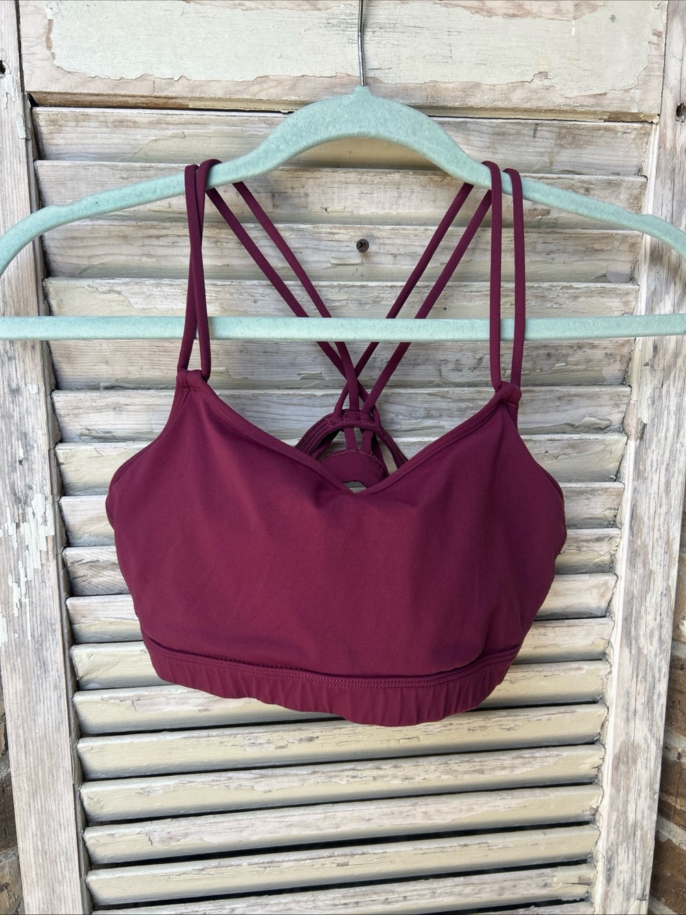 Lululemon Free To Be Sports Bra Maroon Size 8 Excellent Pre Owned Condition!